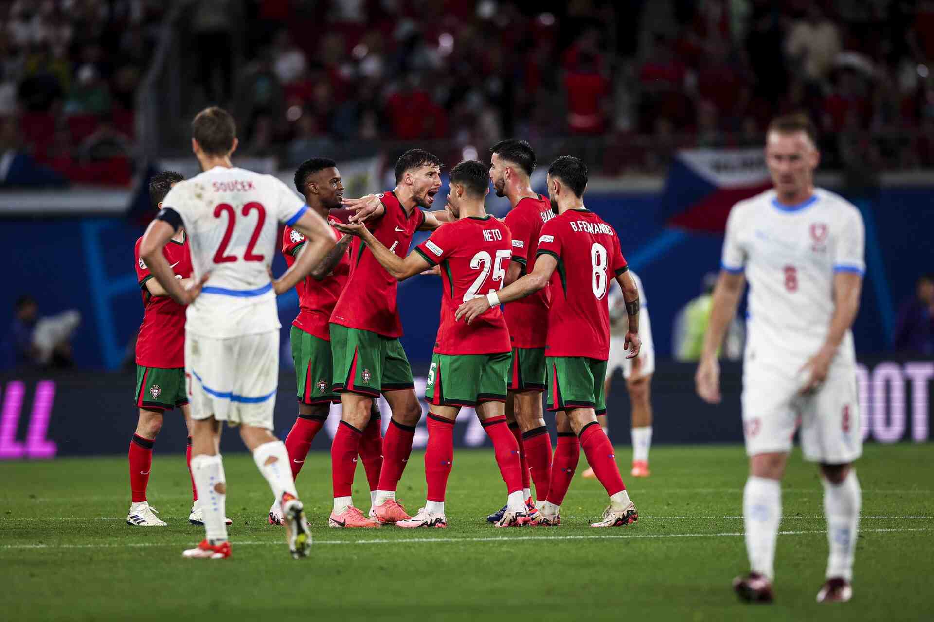 Hasil Lengkap Euro 2024: Turkiye Kandaskan Georgia; Portugal Menang Dramatis