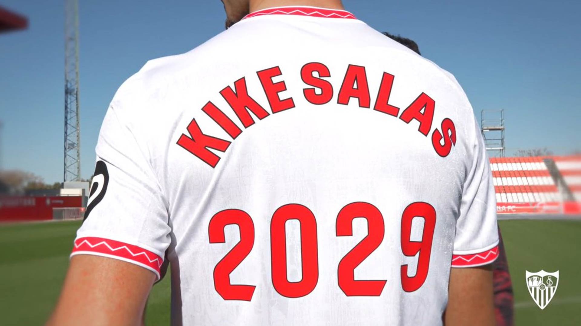 Kike Salas Perpanjang Kontrak dengan Sevilla Hingga 2029