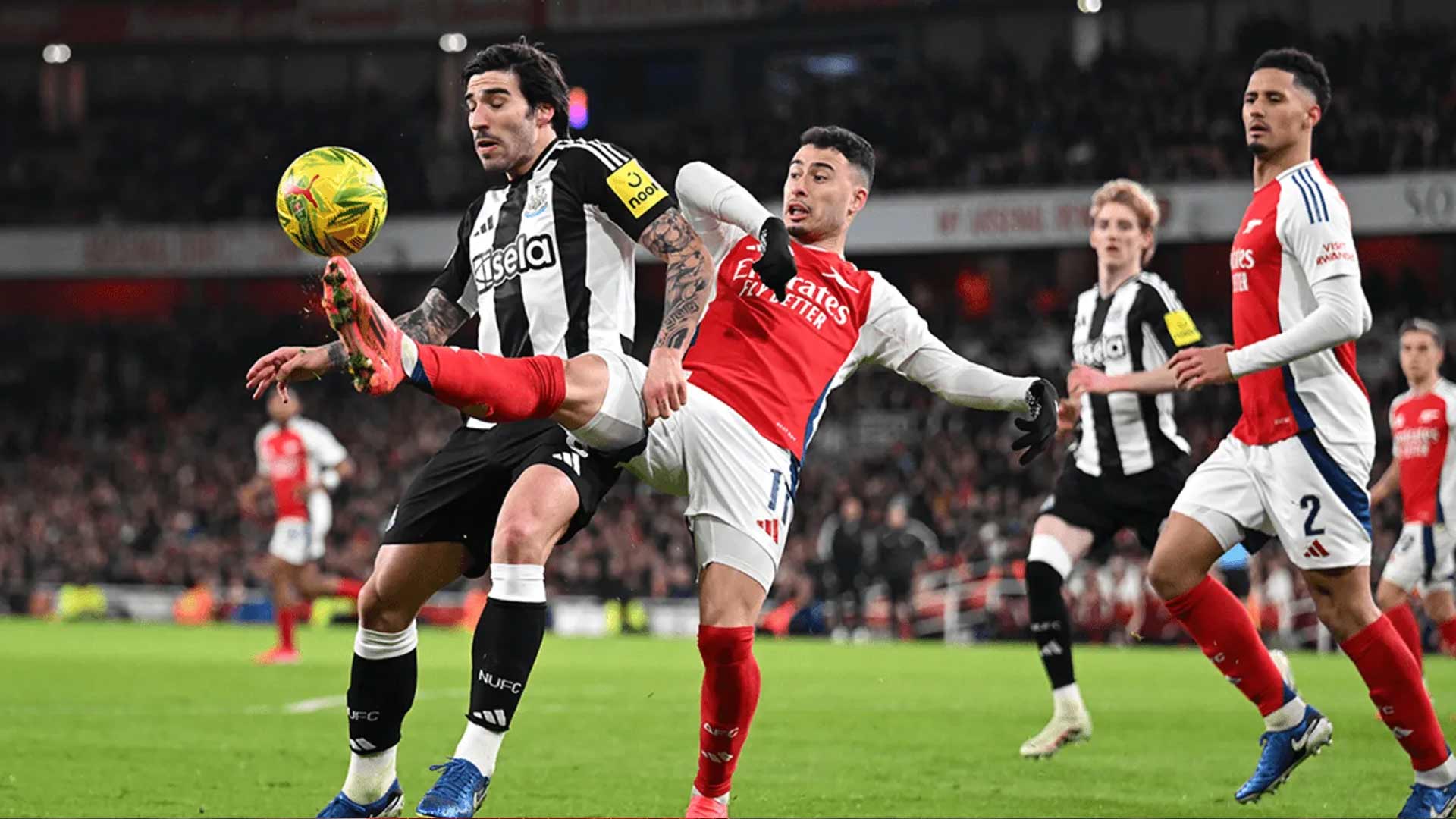 Newcastle Unggul atas Arsenal di Semifinal Piala Liga Inggris