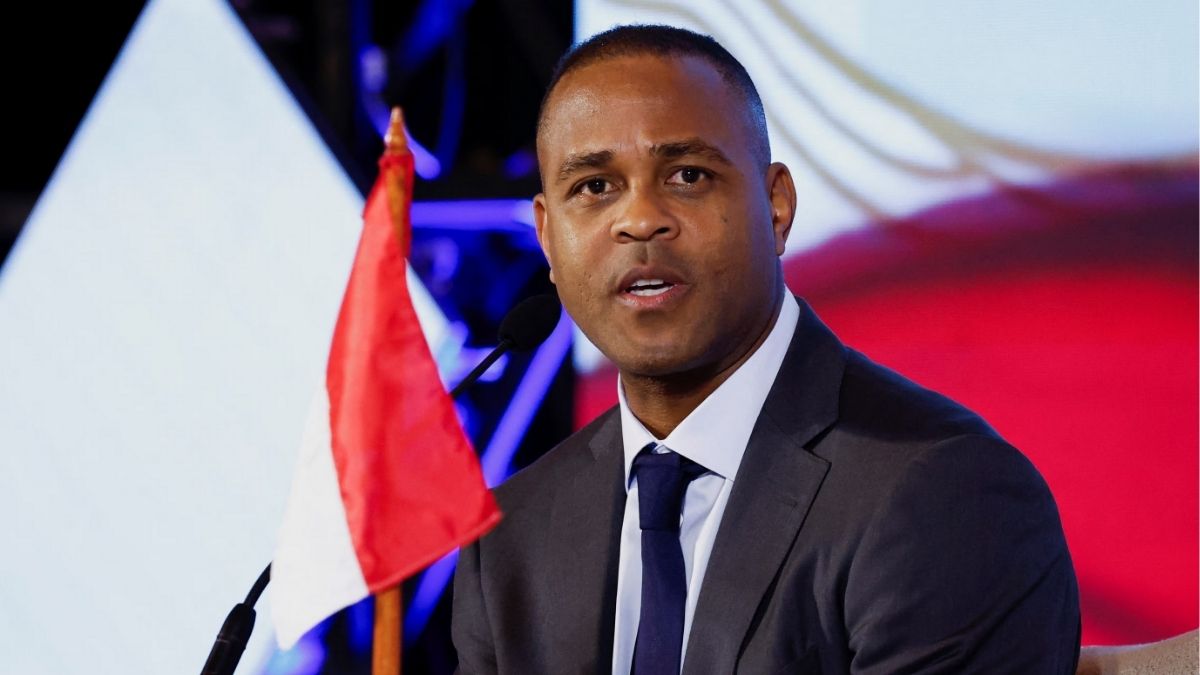 Kluivert Siapkan Rotasi Pemain untuk Laga Kontra Jepang