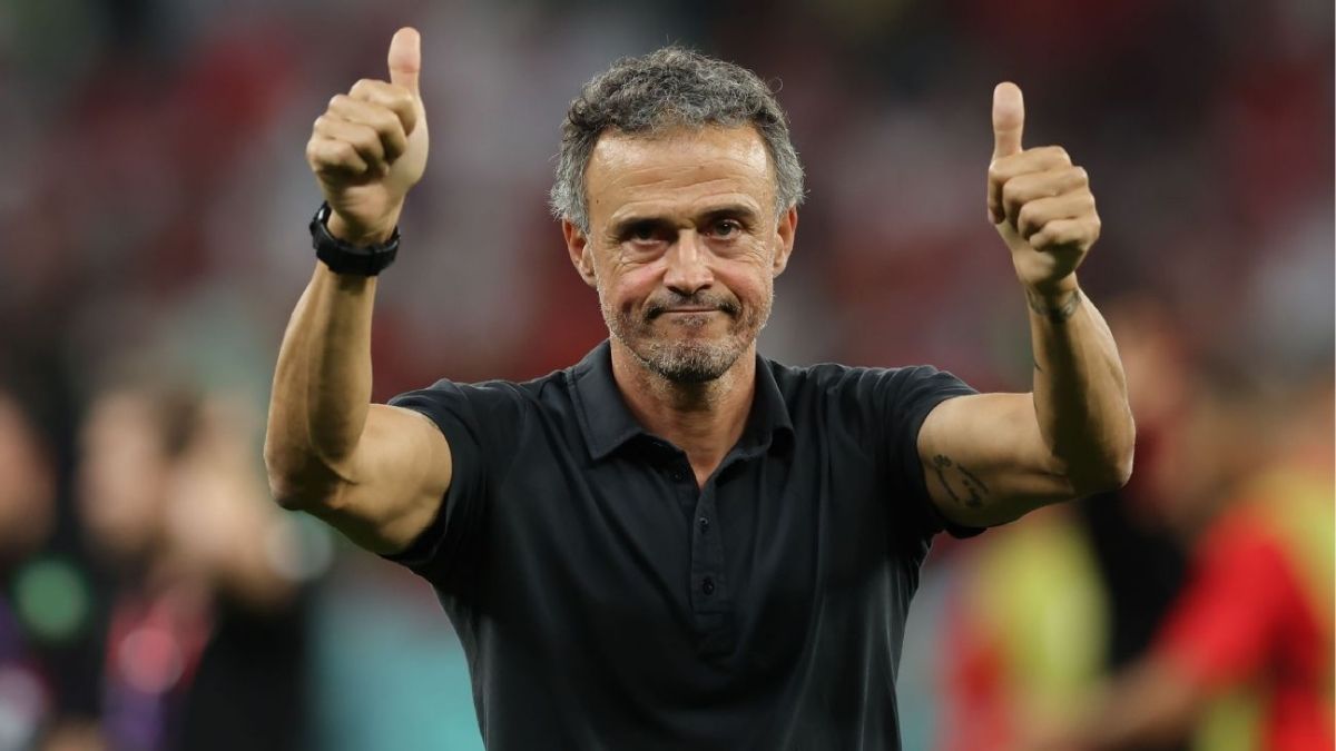 Luis Enrique Berambisi Tutup Musim dengan Sapu Bersih Trofi