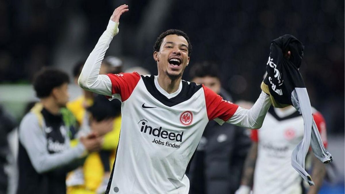 Liverpool Đạt Thỏa Thuận Chiêu Mộ Hugo Ekitiké Từ Eintracht Frankfurt