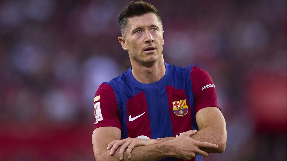 Lewandowski Jadi Incaran Beberapa Klub dari Arab Saudi