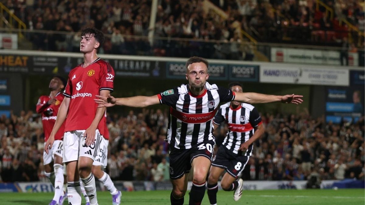 Grimsby Town Singkirkan Manchester United dari Carabao Cup