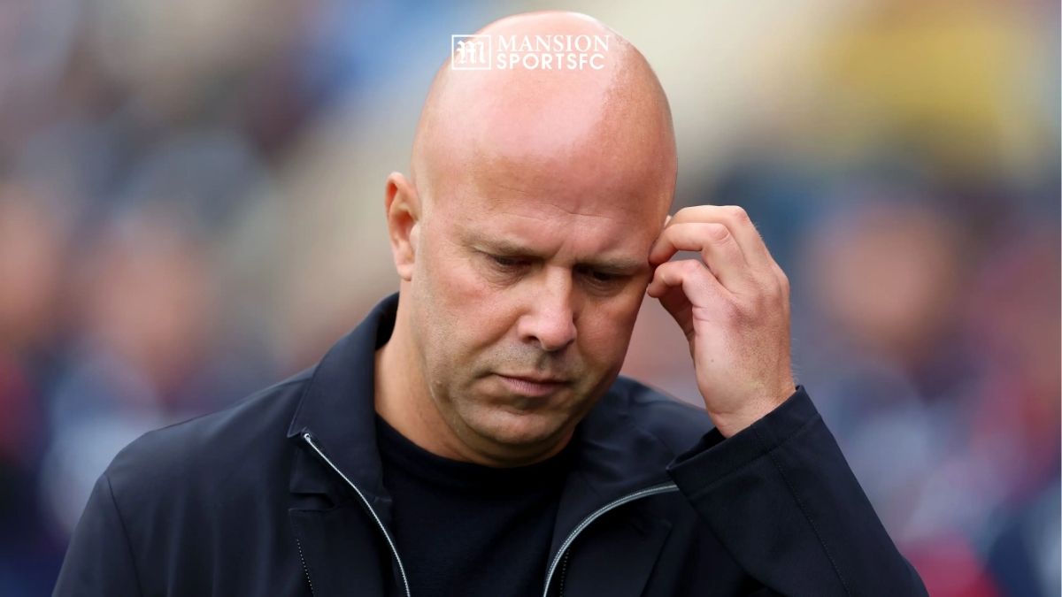 Arne Slot Booed by Supporters After Draw Against Tottenham