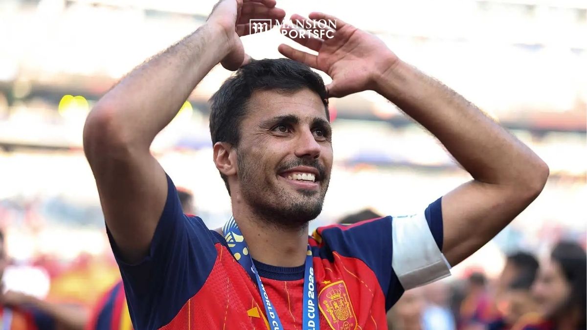 Rodri Merespon Tawaran dari Paris Saint-Germain Hanya dengan Dua Kata