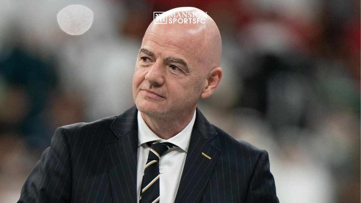 FIFA, 매각 추진? 인판티노, 200억 달러 규모 민간 투자 유치 시도!