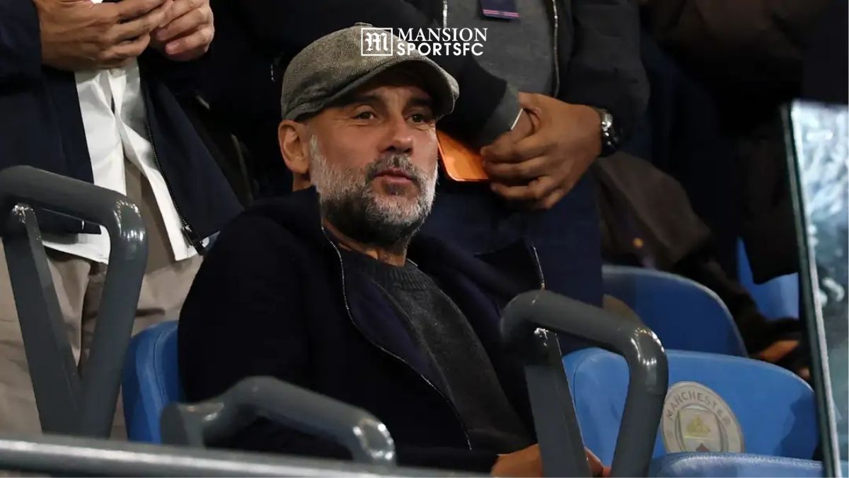 Hadir di Tribun Etihad Stadium, Guardiola Kecewa Hasil Man City
