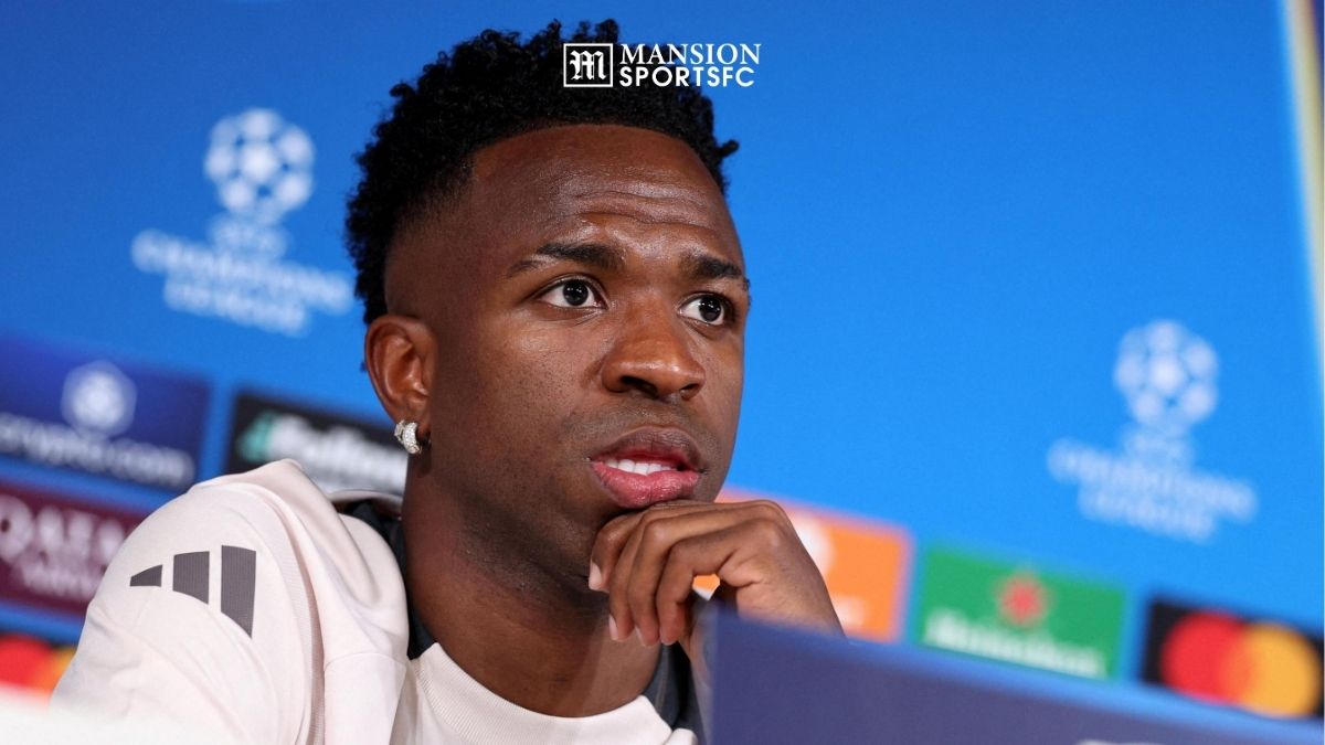 Dihukum Empat Laga, Vinicius Buka Suara
