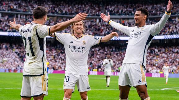 REAL MADRID MENANG MUDAH ATAS CADIZ