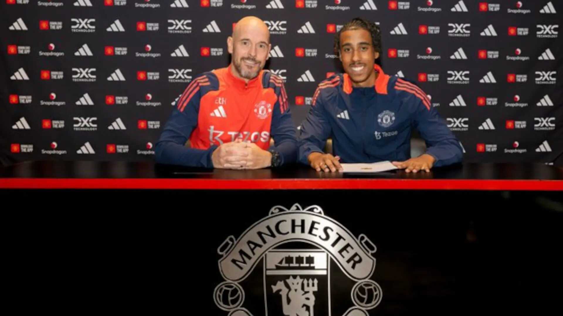 Manchester United Resmi Rekrut Leny Yoro dari Lille