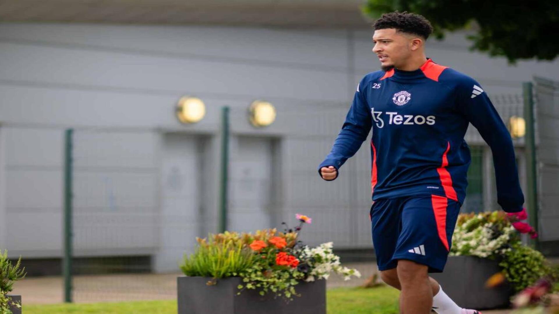 Fabrizio Romano Konfirmasi PSG Bidik Jadon Sancho