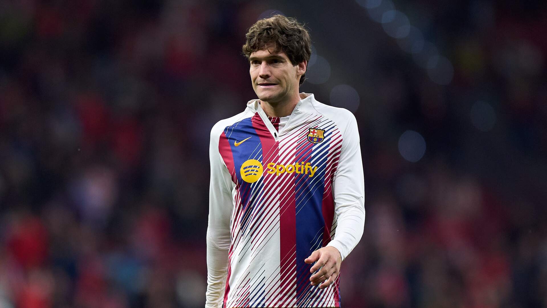 Tak Punya Klub, Marcos Alonso Diincar Manchester United