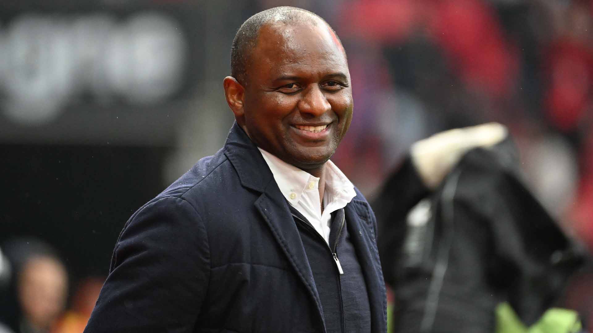 Patrick Vieira Resmi Ditunjuk Sebagai Pelatih Genoa